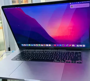 New Laptop Apple MacBook Pro 2019 16GB Intel Core i9 SSD 512GB