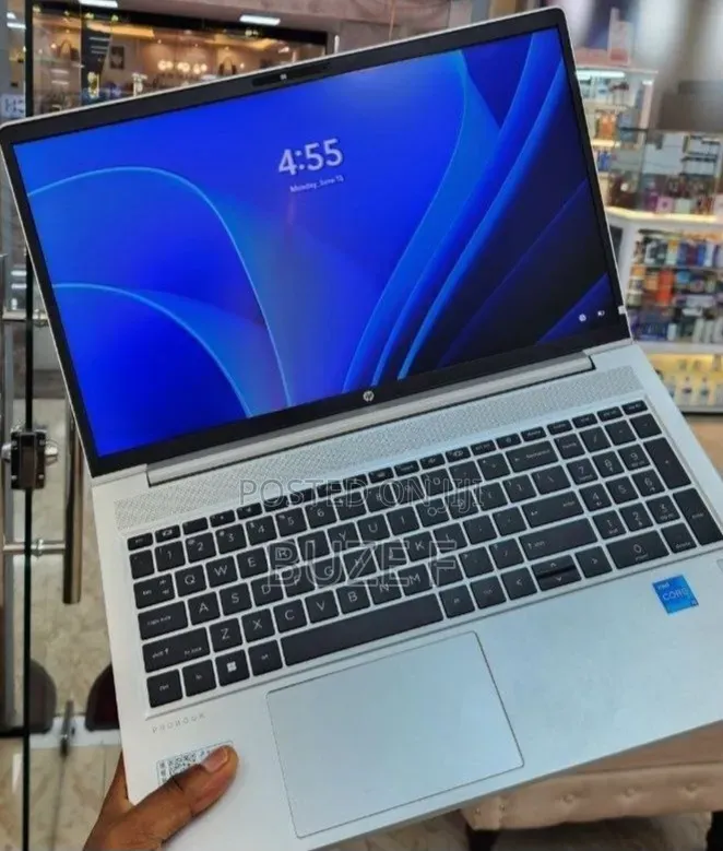 New Laptop HP 16GB Intel Core i5 SSD 1T