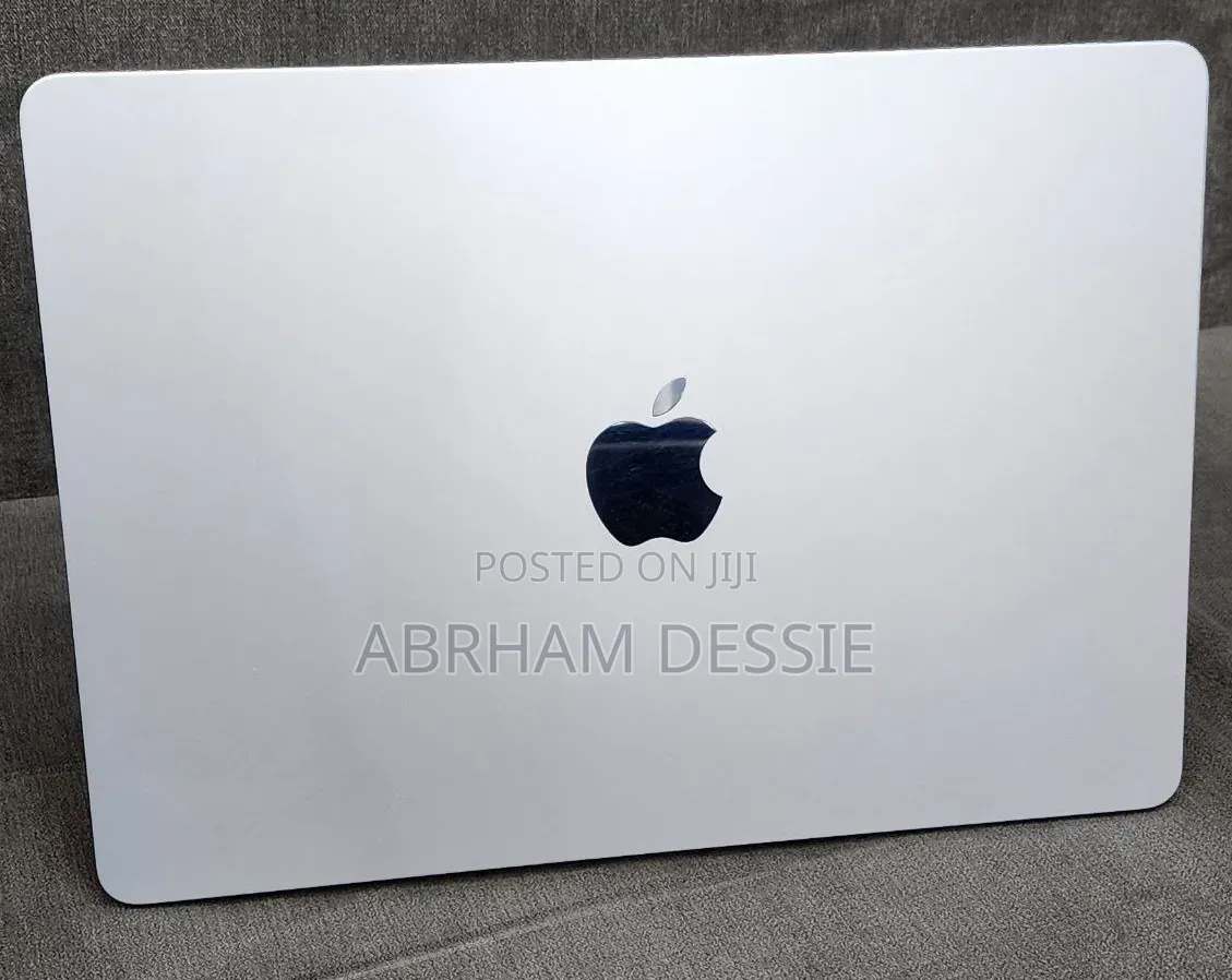New Laptop Apple MacBook Air 2025 M4 16GB Apple M4 SSD 256GB
