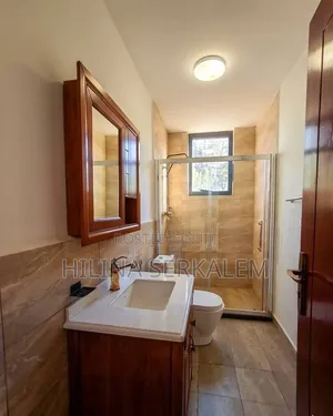 3bdrm Apartment in Emarosh, Arada for sale