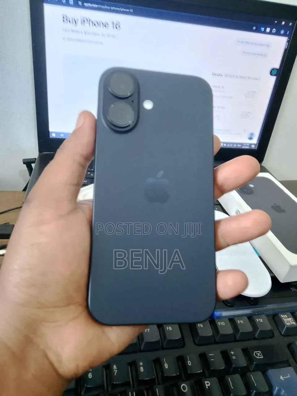 New Apple iPhone 16 128 GB Black