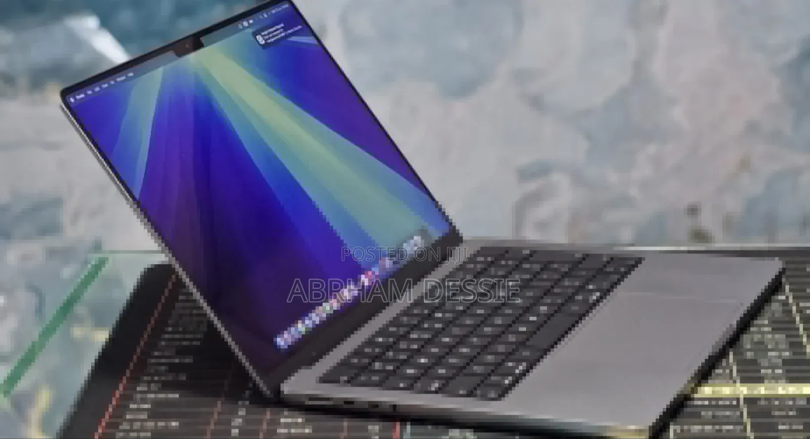 New Laptop Apple MacBook Pro 2021 M1 32GB Apple M1 SSD 1T