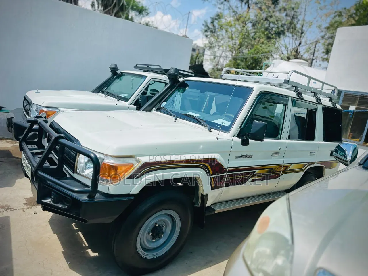 Toyota Land Cruiser 2018 White