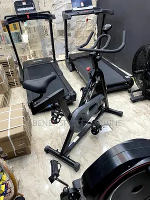 በዘመናዊ ቤቶ ዉስጥ ሊኖር የሚገባ Reebok Sprint Exercise Bike