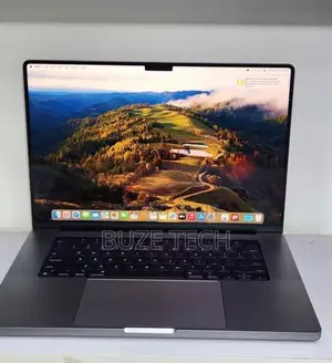 New Laptop Apple MacBook Pro 32GB Apple M1 Pro SSD 512GB
