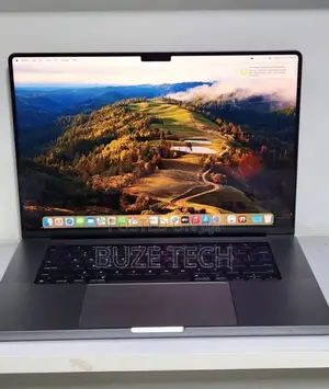 New Laptop Apple MacBook Pro 32GB Apple M1 Pro SSD 512GB