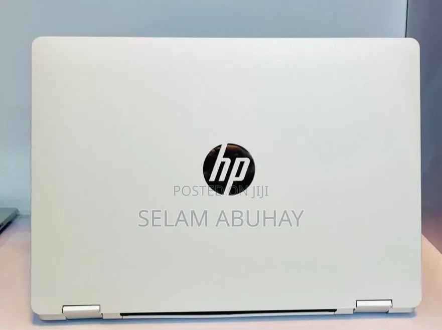 New Laptop HP OmniBook 5 Flip 16GB Intel Core i7 SSD 512GB