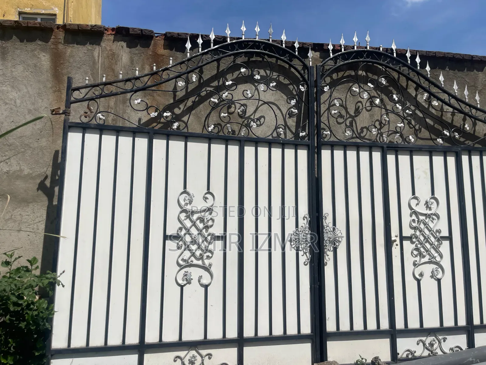 Beautiful Compound Gate for Sale