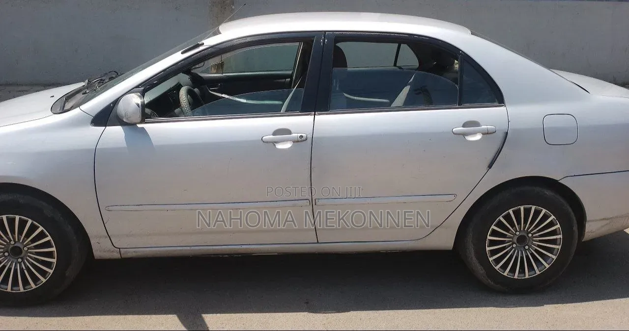 Toyota Corolla 2003 Silver