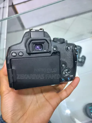Canon 850d Camera N