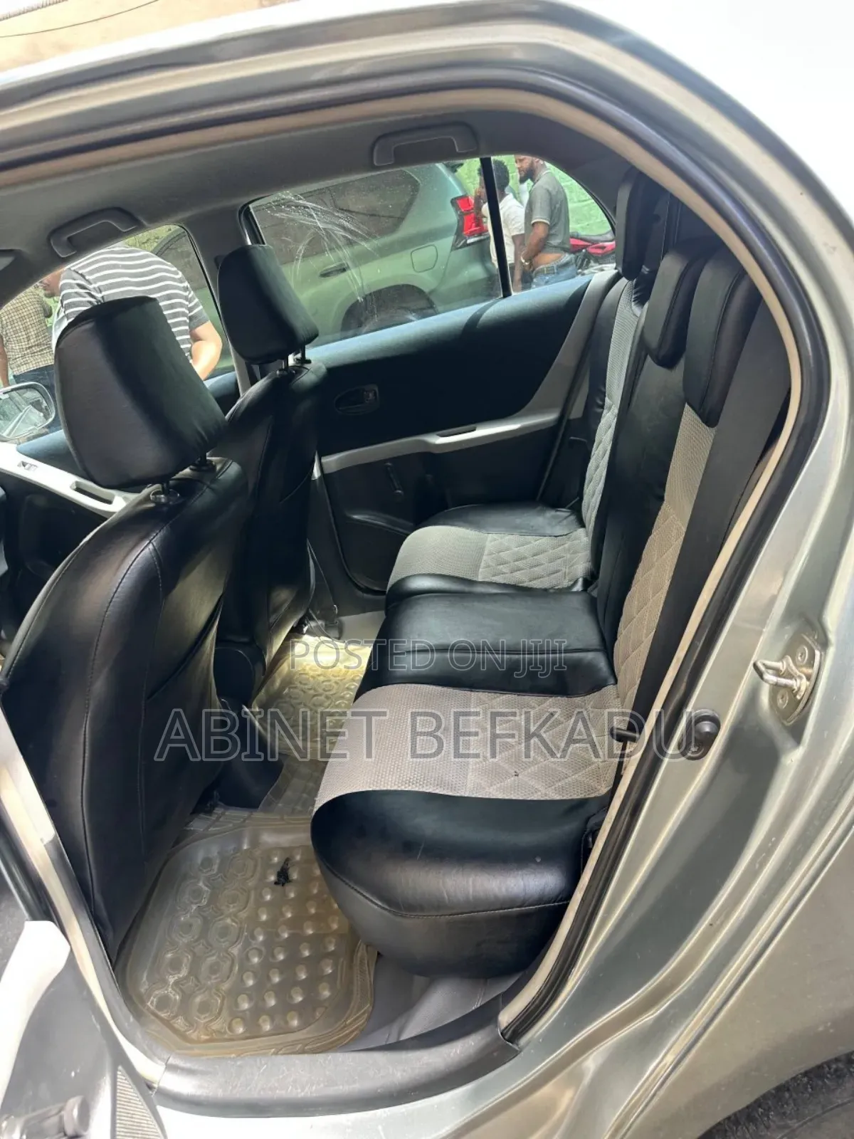 Toyota Yaris 1.0 2006 Gray