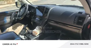 Toyota Land Cruiser 2010 Silver