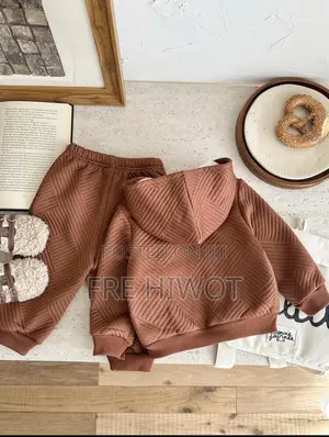 2pcs Baby Boy Knitted Embroidered Hoodie Jacket and Pants Set
