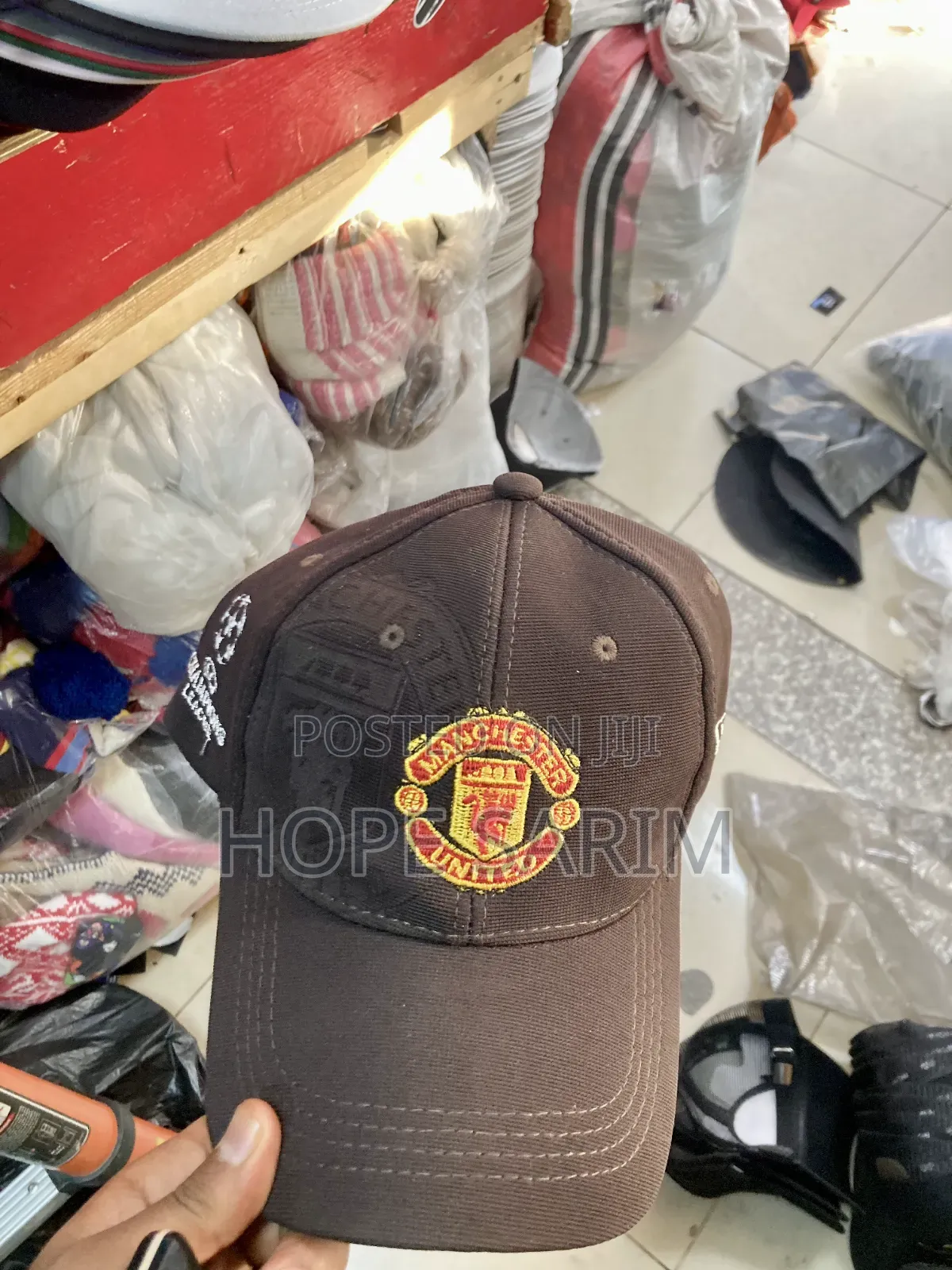 Manchester United Fan Cap:
