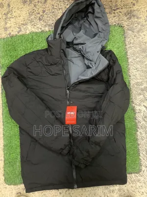 Populars Sport Windbreaker: