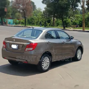 Suzuki Dzire 2022 Gray