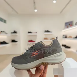 Sketchers Out Door