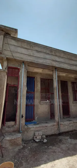 4bdrm House in ዱከም, East Shewa for sale
