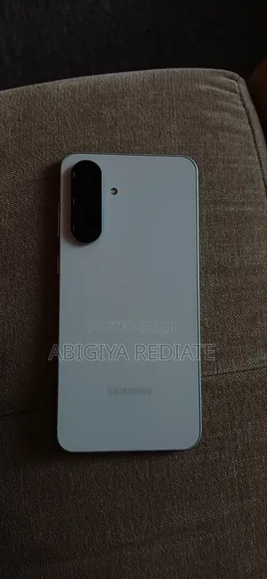 Samsung Galaxy A56 256 GB White