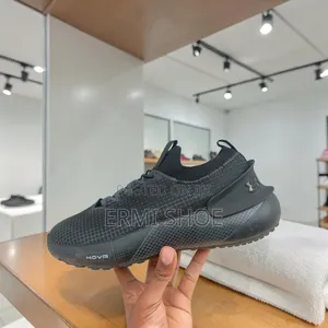 Underarmour Men's