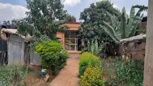 5bdrm Villa in Holeta, West Shewa for sale
