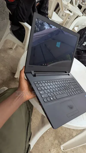 Laptop Lenovo IdeaPad 110S 4GB Intel Core i5 HDD 500GB