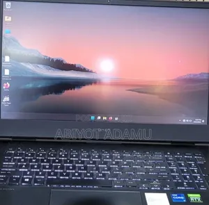 New Laptop HP Omen 16 16GB Intel Core i7 SSD 512GB