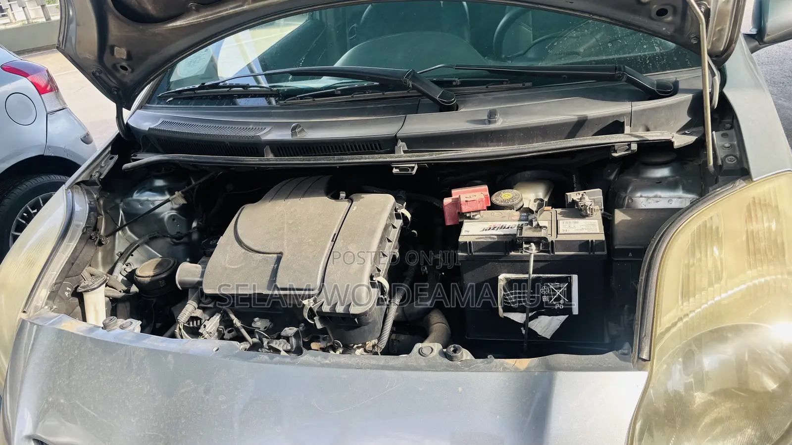 Toyota Yaris 2010 Gray