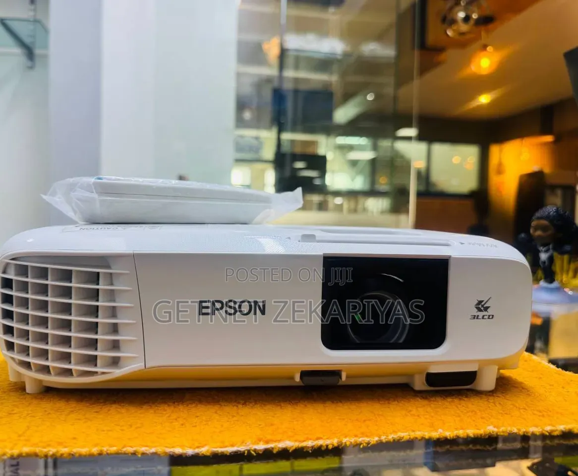 Epsone Projecter