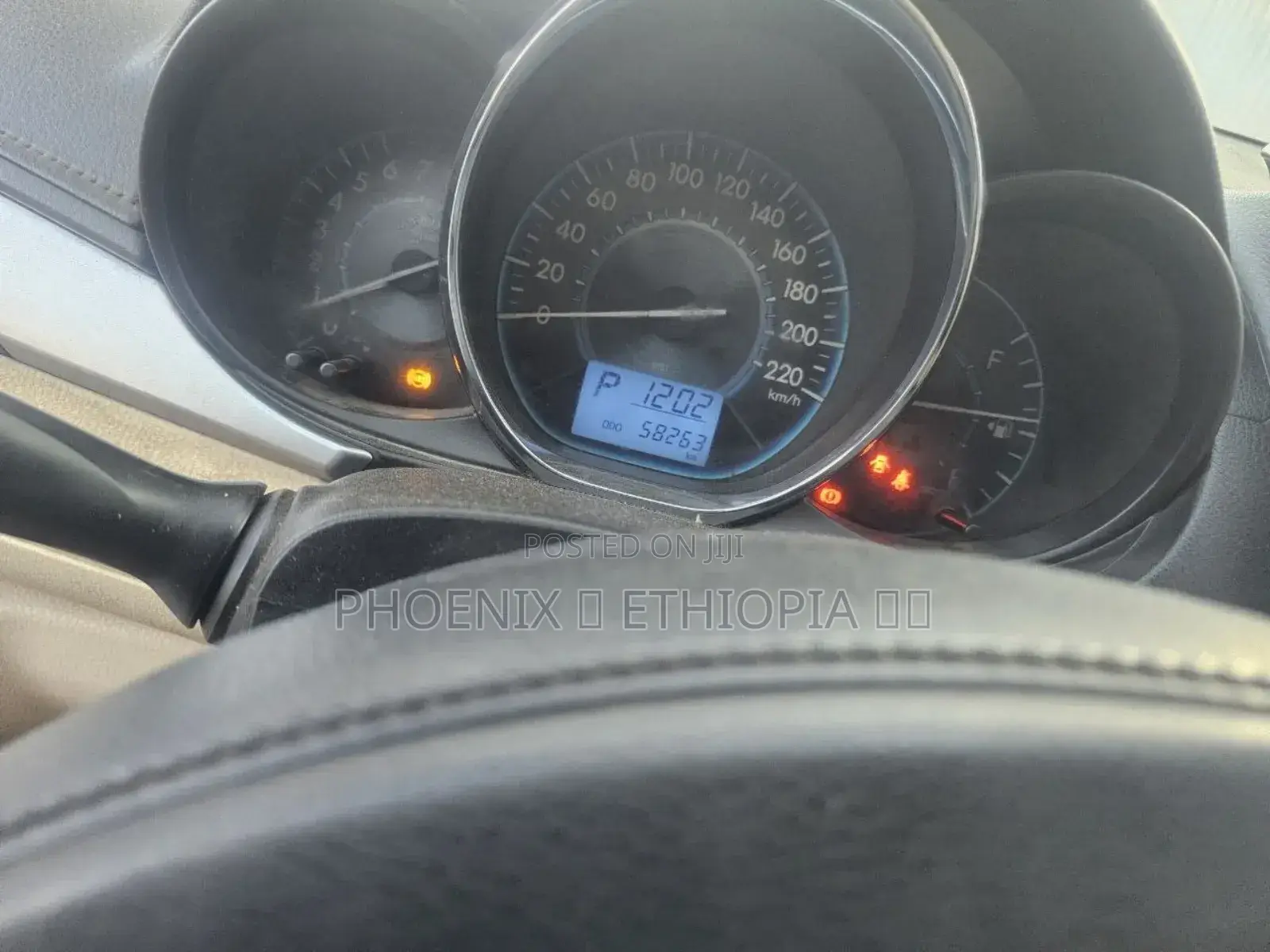 Toyota Yaris 2016 Blue