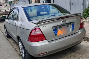 Toyota Corolla 2007 Gold