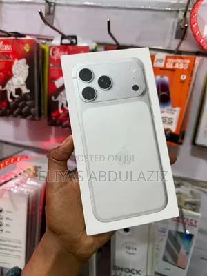 New Apple iPhone 17 Pro Max 256 GB Silver