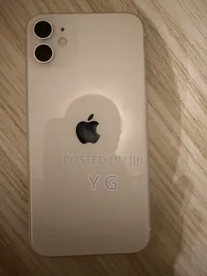 Apple iPhone 11 64 GB White
