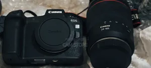 Canon R Wthi 24-105 Rad Ring