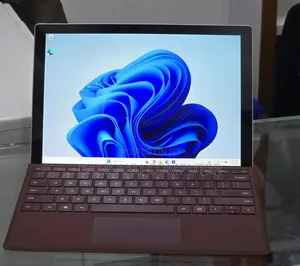 New Laptop Microsoft Surface Pro 6 8GB Intel Core i5 SSD 128GB