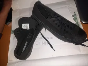 Black All Star Converse