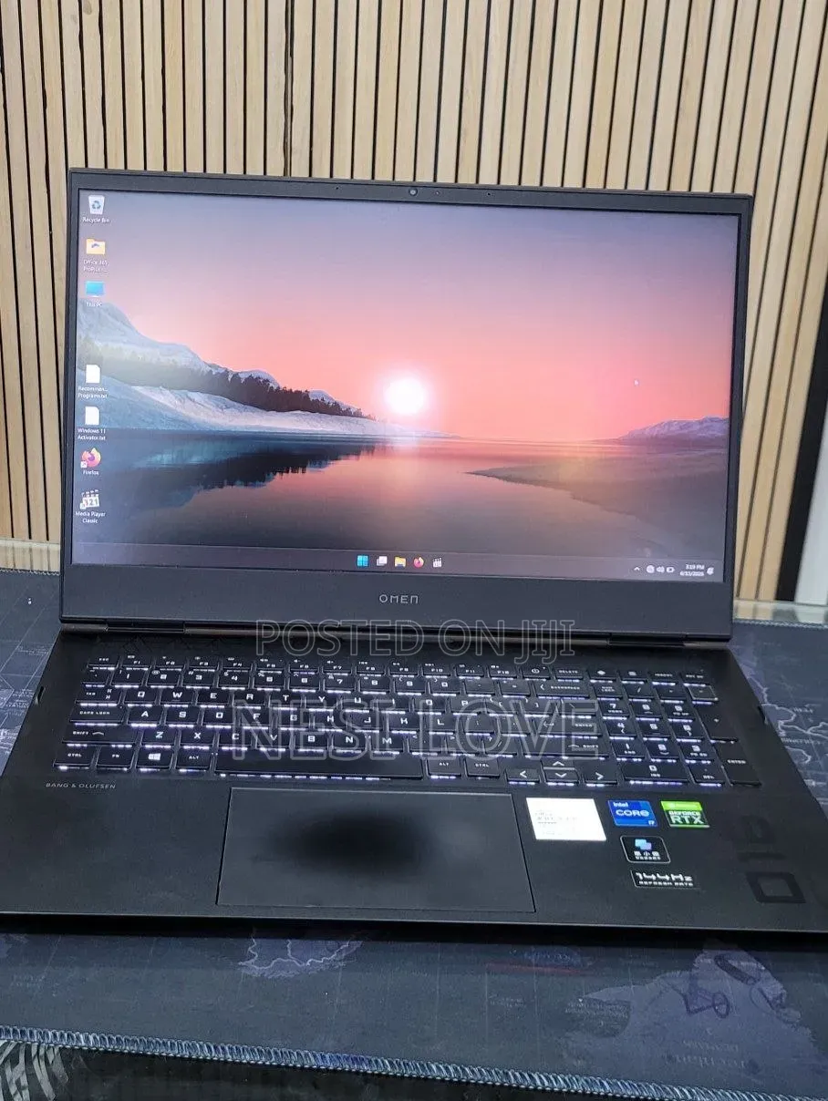 New Laptop HP Omen 16 16GB Intel Core i7 SSD 1T
