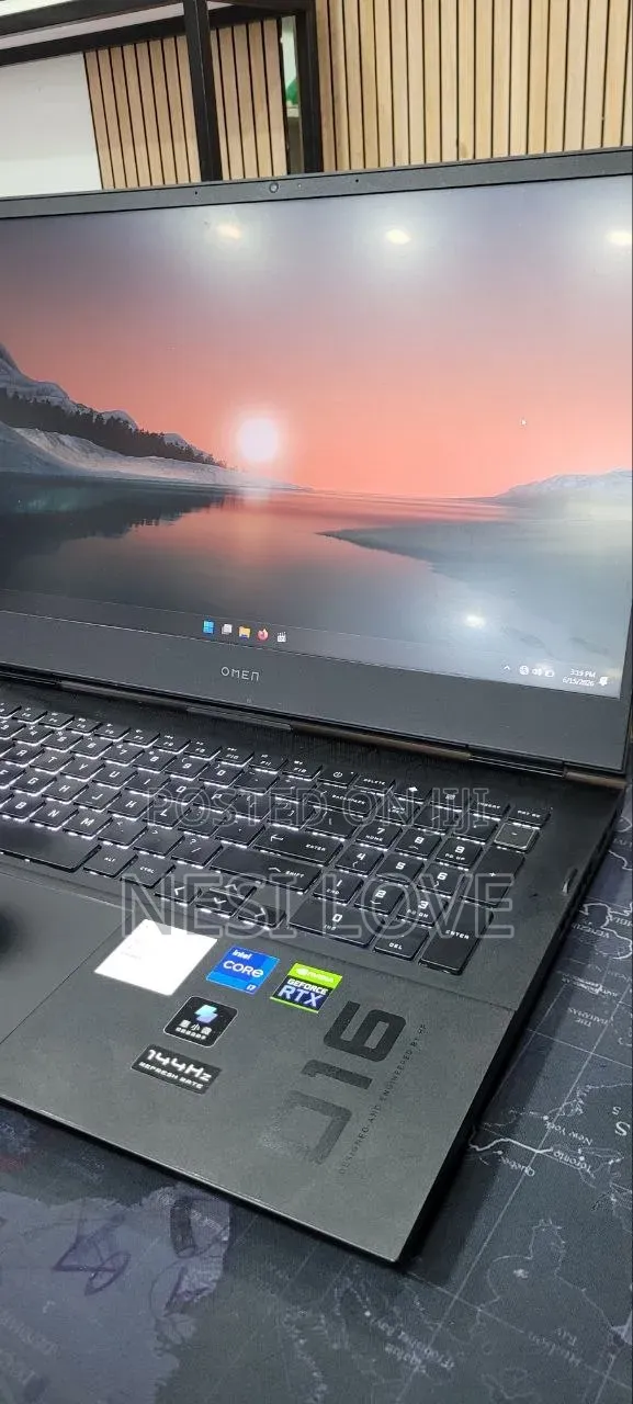 New Laptop HP Omen 16 16GB Intel Core i7 SSD 1T