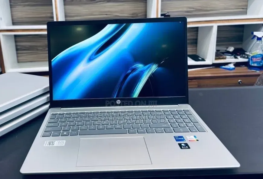 New Laptop HP Stream Notebook 16GB Intel Core i5 SSD 1T