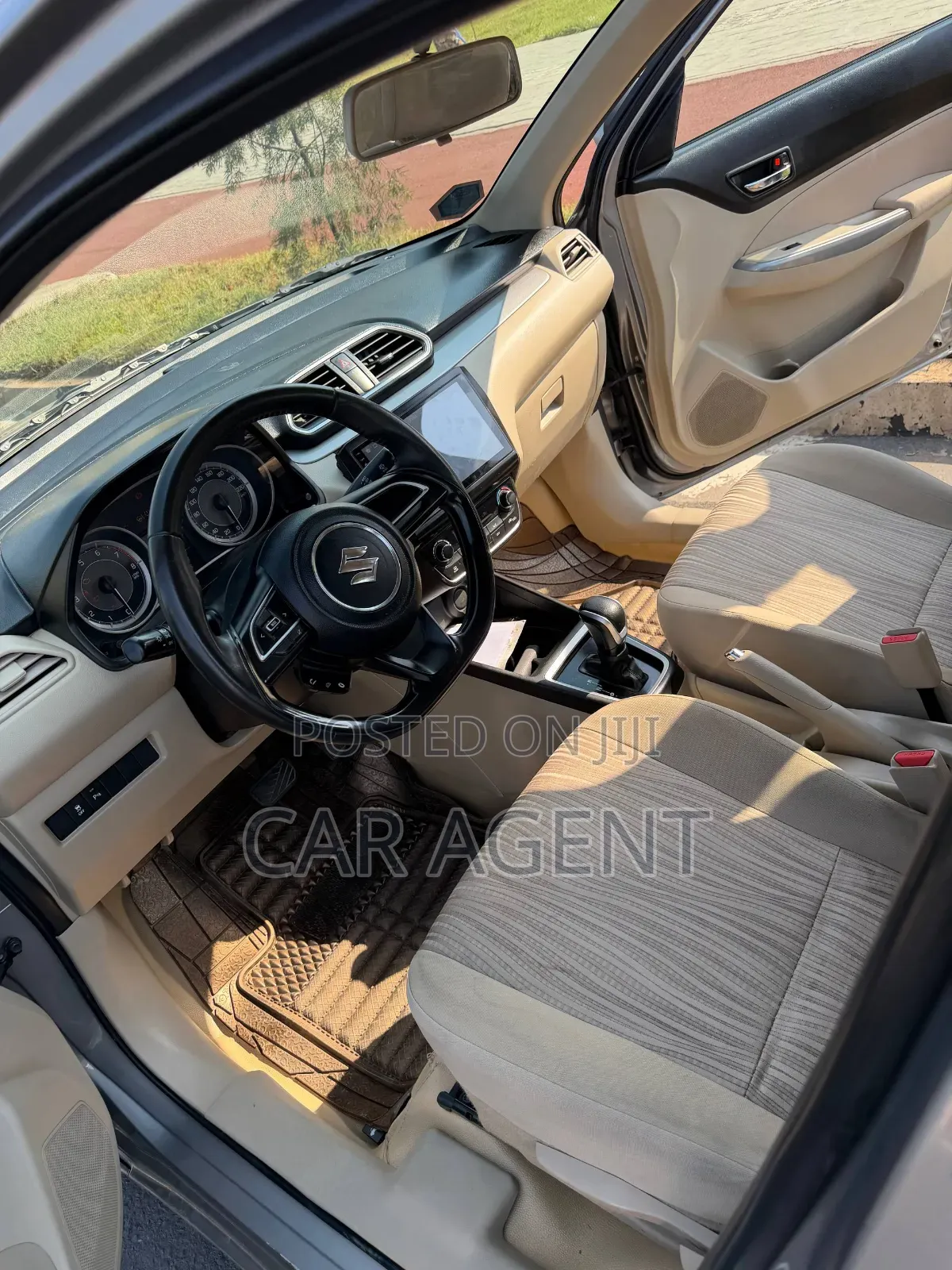 Suzuki Dzire 2022 Silver