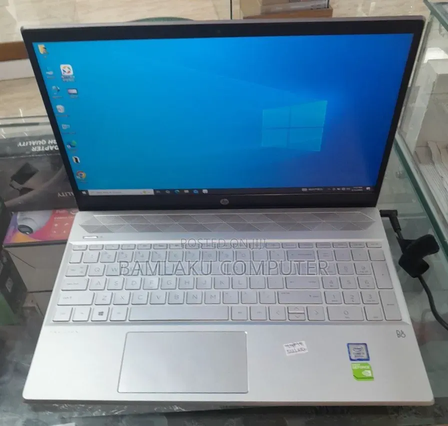 New Laptop HP Pavilion 15 16GB Intel Core i5 SSD 512GB