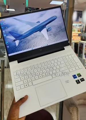 New Laptop HP Victus 16 16GB Intel Core i7 SSD 512GB