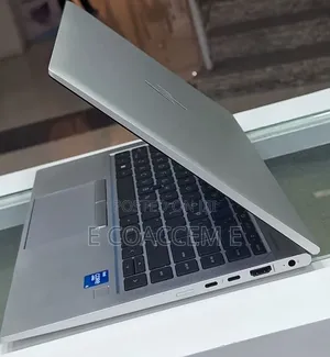 New Laptop HP 16GB Intel Core i5 SSD 512GB