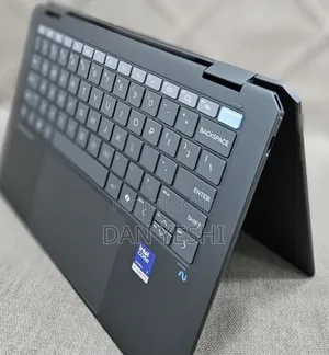 New Laptop HP OmniBook Ultra Flip 14" 16GB Intel Core Ultra 7 SSD 1T