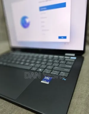 New Laptop HP OmniBook Ultra Flip 14" 16GB Intel Core Ultra 7 SSD 1T