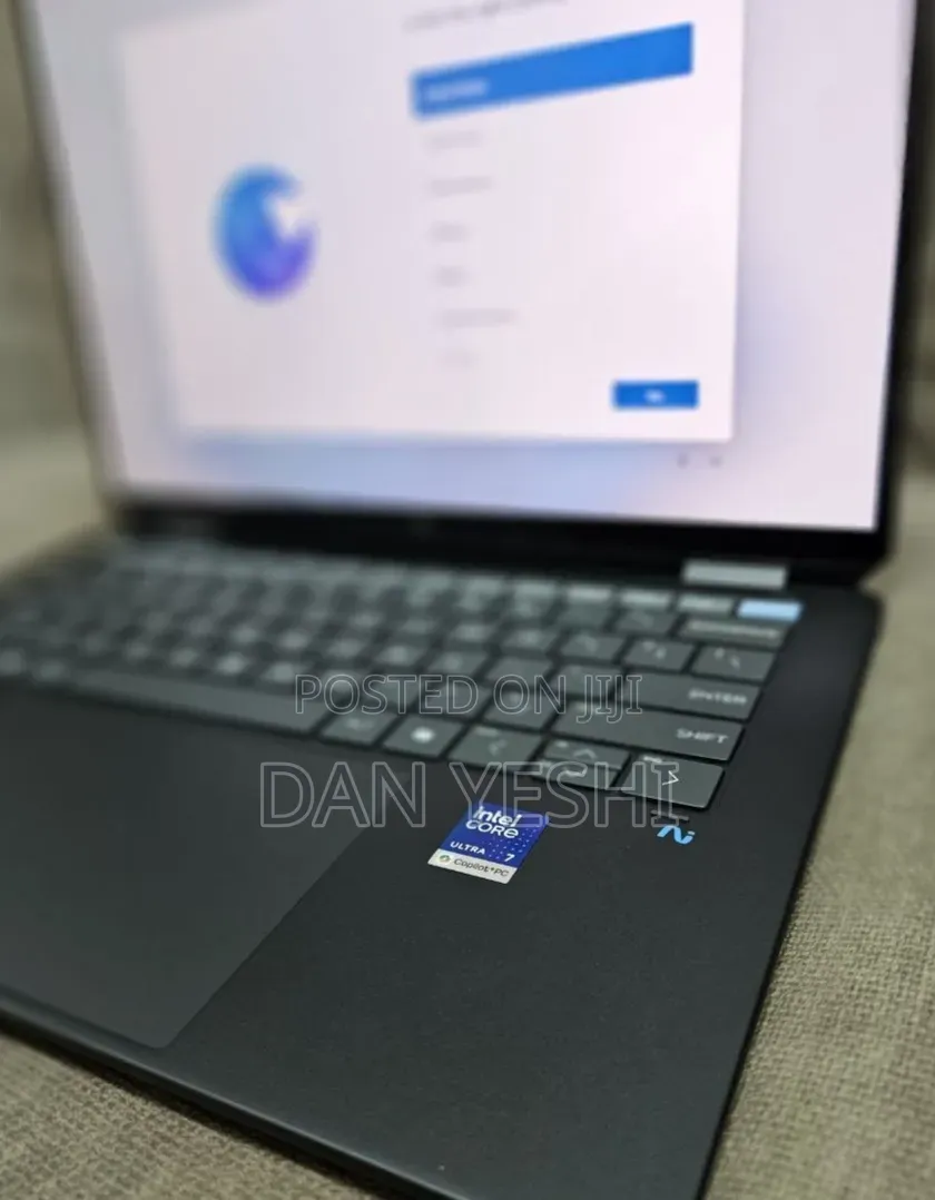 New Laptop HP OmniBook Ultra Flip 14" 16GB Intel Core Ultra 7 SSD 1T