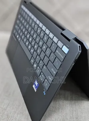 New Laptop HP OmniBook Ultra Flip 14" 16GB Intel Core Ultra 7 SSD 1T