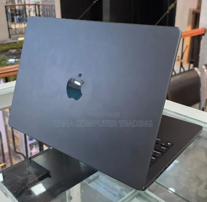 Laptop Apple MacBook Pro 2024 M4 24GB Apple M4 Pro SSD 1T