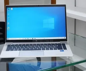 New Laptop HP EliteBook 840 G8 16GB Intel Core i5 SSD 512GB