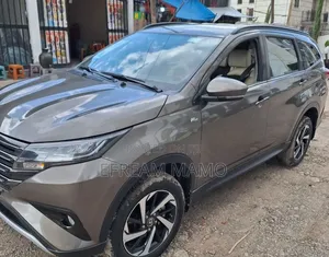 Toyota Rush 2022 Gray